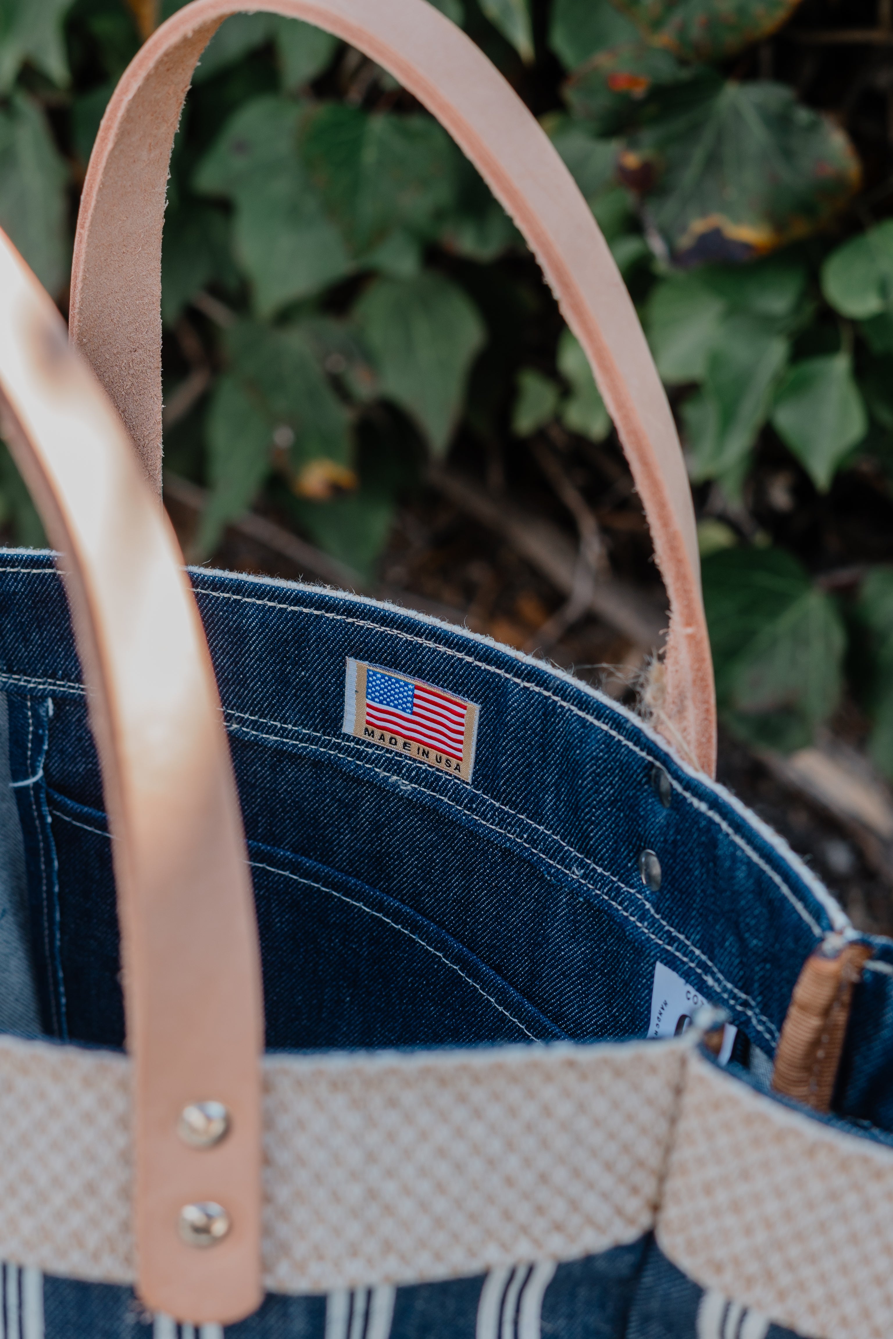 Sand Tote Bag (Denim)