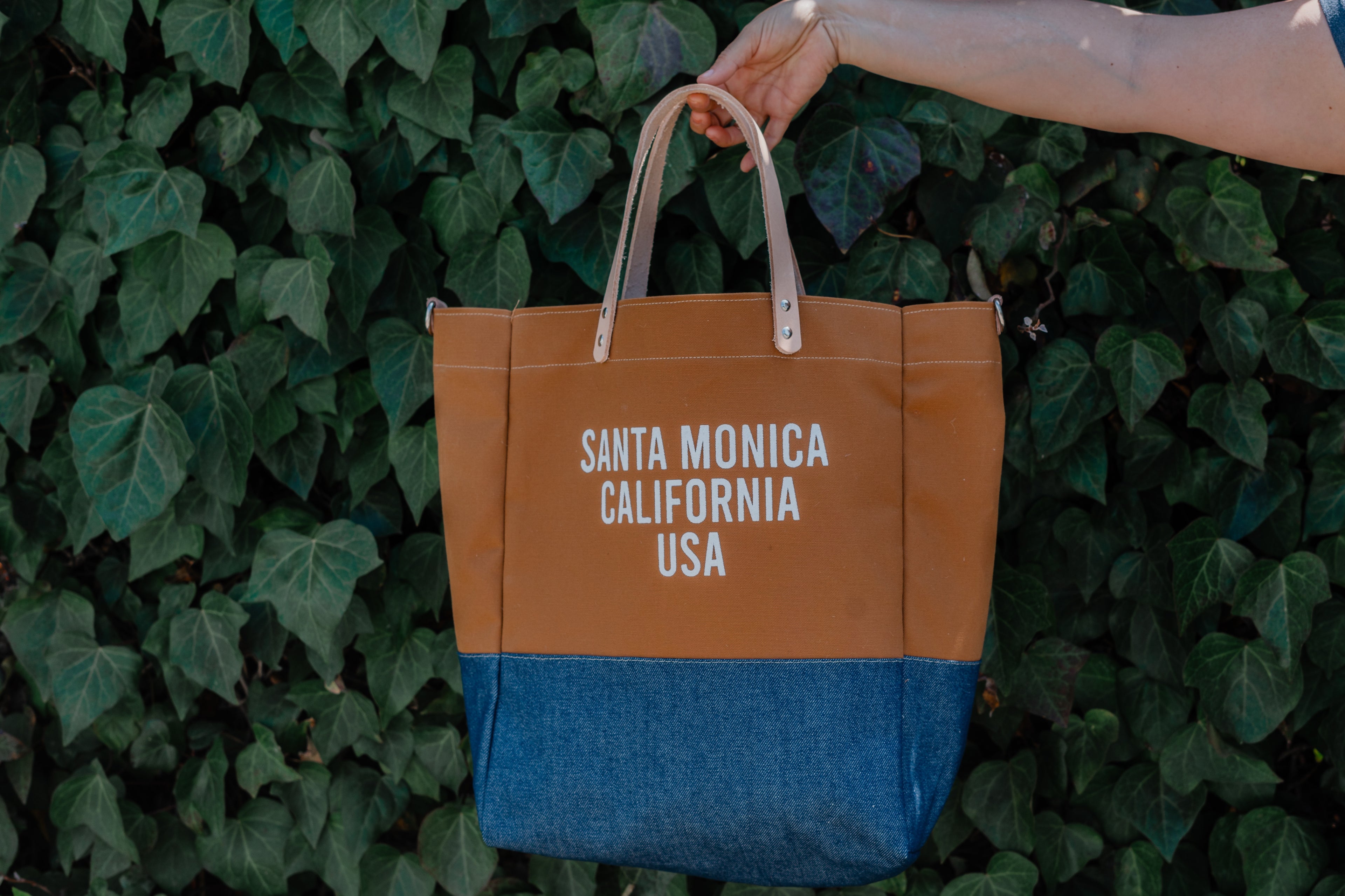 Sand Tote Bag (Canvas/Denim)