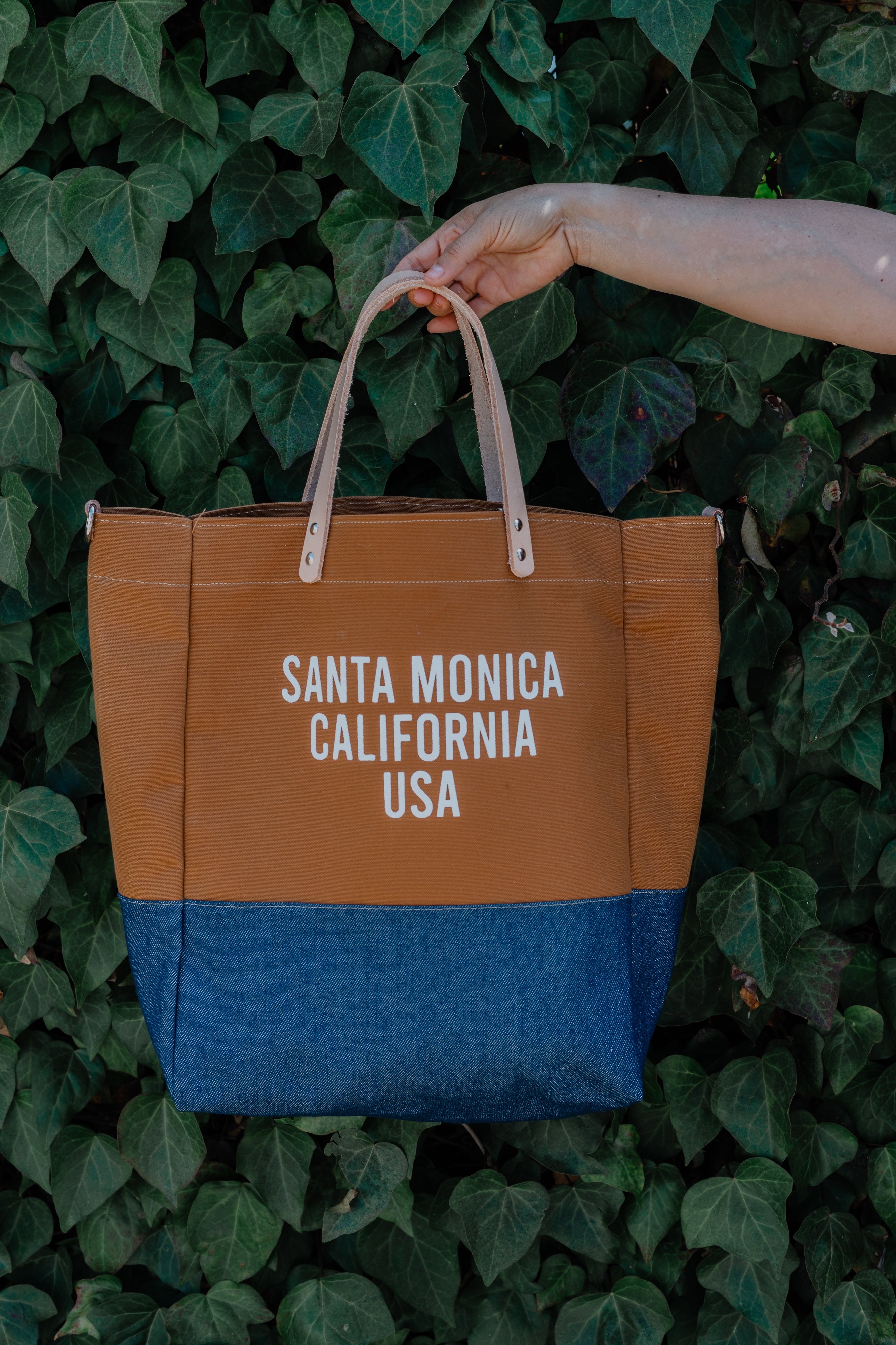 Sand Tote Bag (Canvas/Denim)